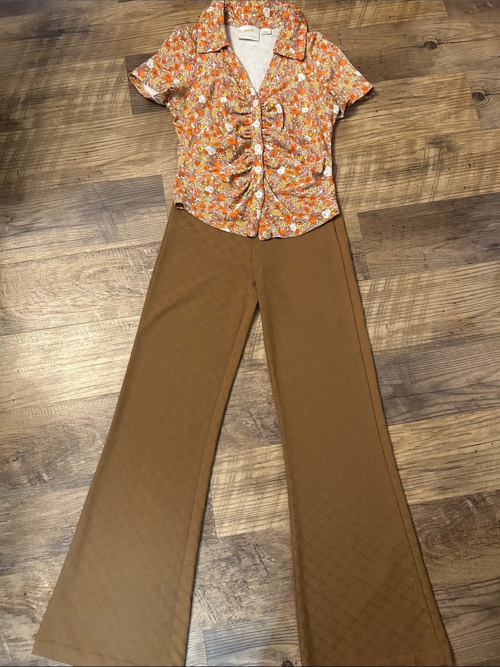 Vintage 70’s Maeve floral button up blouse & diabless flare brown small